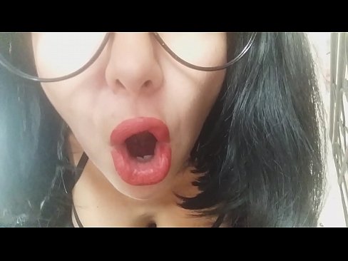 ❤️ Querida, sua madrasta não vai deixar você ir à escola hoje... Eu preciso muito de você... ☑ Porno em nós ❌️