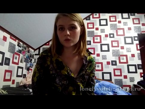 ❤️ A jovem estudante loira da Rússia gosta de pilas maiores. ☑ Porno em nós ❌️